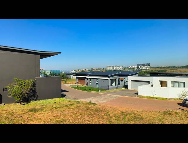 581M² VACANT LAND FOR SALE IN SIBAYA PRECINCT
